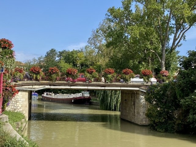 Carcassonne-Homps
