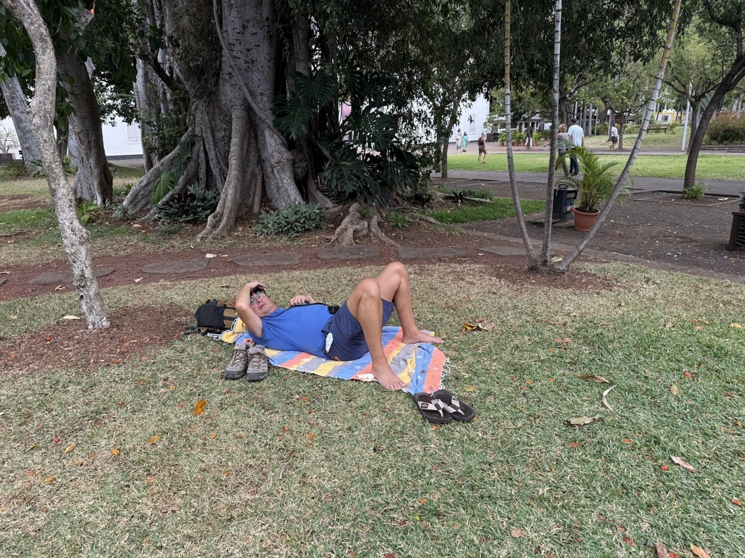 En attendant notre vol