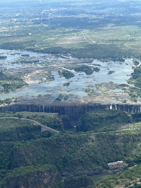 le Zambèze et les chutes