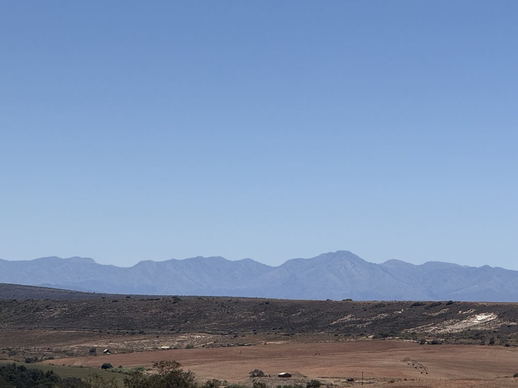 Le petit Karoo, région semi-désertique