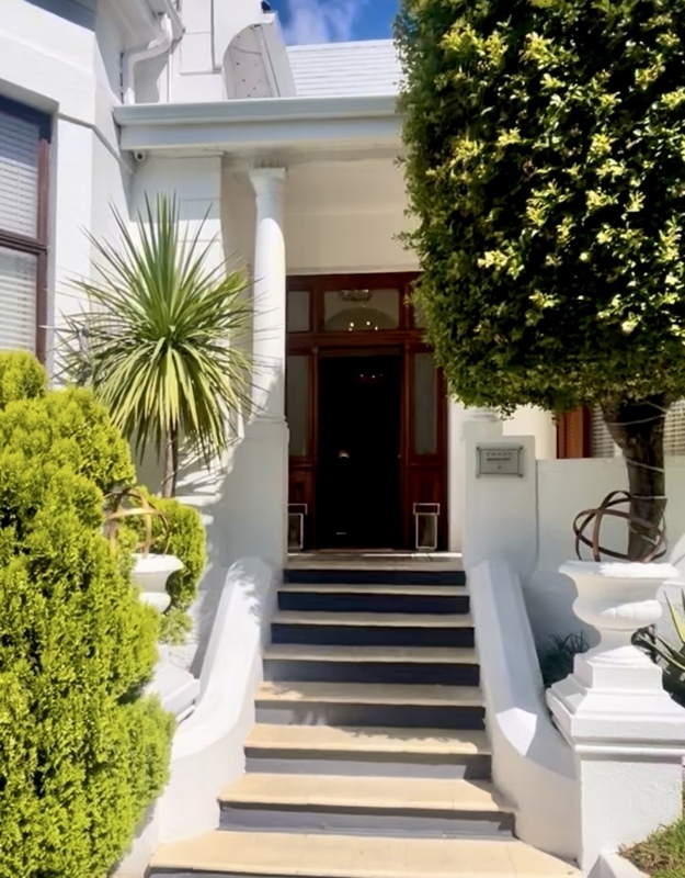 entrée de notre guest house