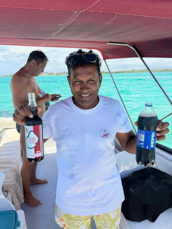 café mauricien (rhum caramel coca)