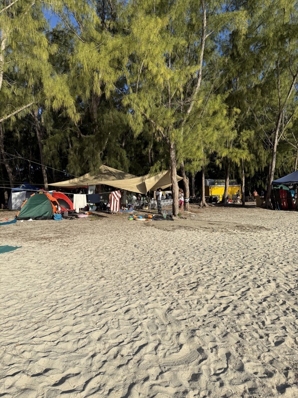 plage de Mont Choisy coucher de soleil