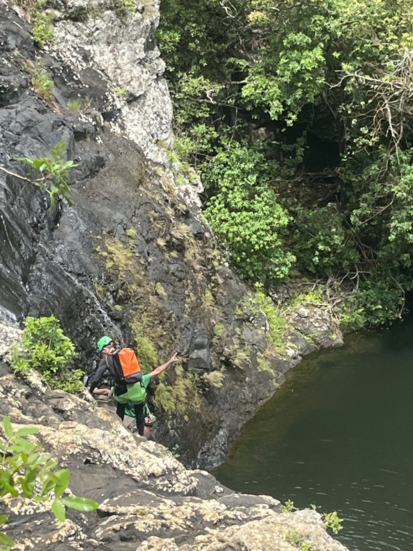 Eux ils sont encordés