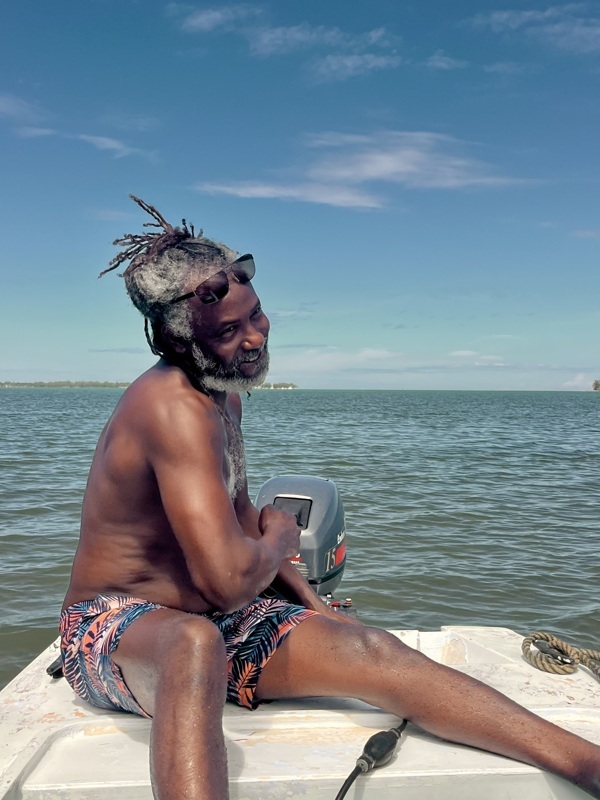 Tranquille notre capitaine Mikaël