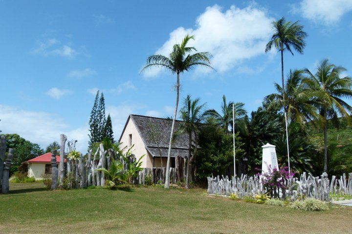 Tour de l'île des pins